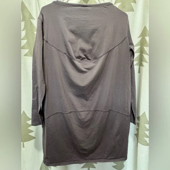 Lululemon Back in Action Long Sleeve Dress
Size 2 (oversized fit) - Picture 5 of 9